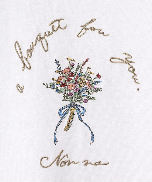 Mademoiselle NON NON / マドモアゼルノンノン Tシャツ | オーガニック天竺 花束刺繍Tシャツ | 詳細1