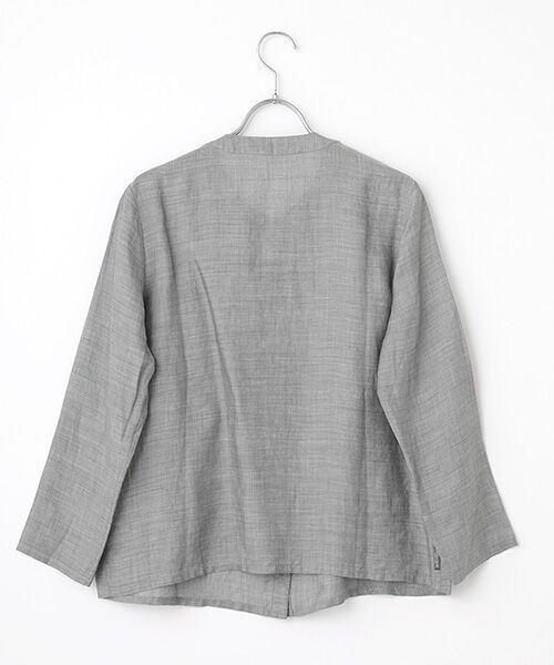 Mademoiselle NON NON / マドモアゼルノンノン シャツ・ブラウス | リヨセル/ラミー交織シャンブレー ノーカラーブラウス | 詳細1