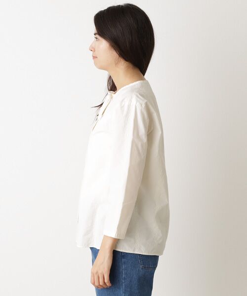 Mademoiselle NON NON / マドモアゼルノンノン シャツ・ブラウス | タイプライター ロゴ&フラワーストライプ刺繍ブラウス | 詳細8