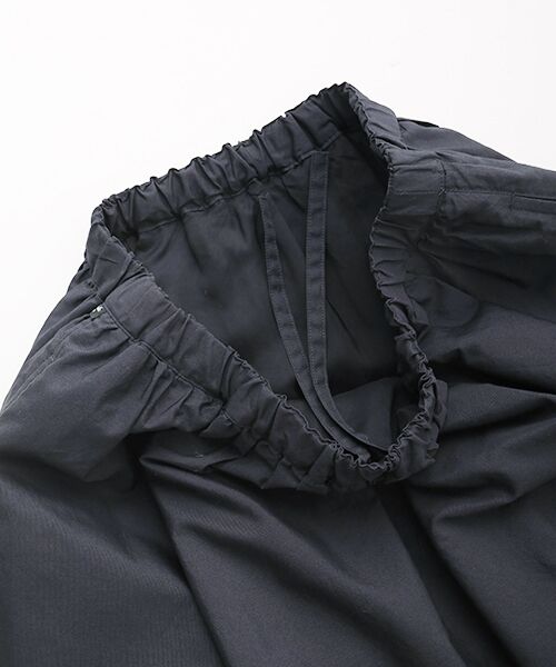 Mademoiselle NON NON / マドモアゼルノンノン ロング・マキシ丈スカート | ブロード刺繍 (LOGO BORDER)  ギャザーフレアースカート | 詳細6