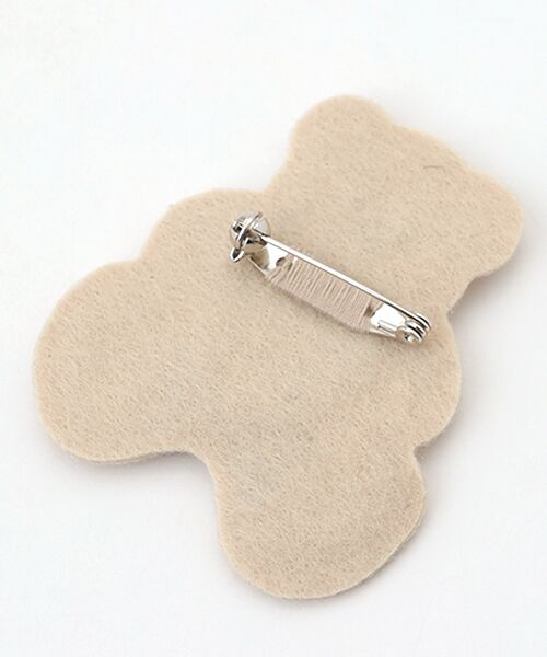Mademoiselle NON NON / マドモアゼルノンノン ブローチ・コサージュ | シロクマのモチーフワッペンブローチ | 詳細1