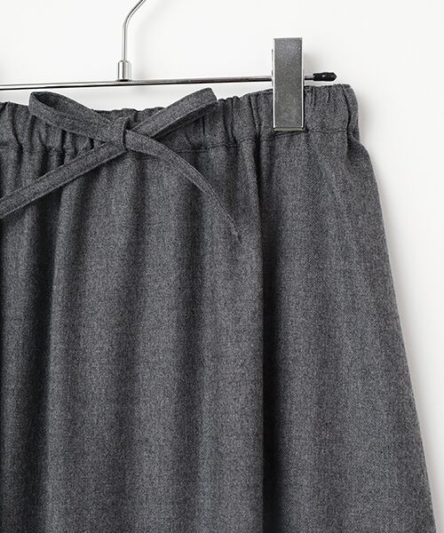 Mademoiselle NON NON / マドモアゼルノンノン ロング・マキシ丈スカート | ウォッシャブルウールサキソニーストレッチAラインスカート | 詳細2