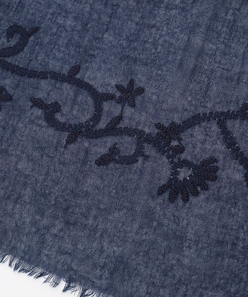 Mademoiselle NON NON / マドモアゼルノンノン マフラー・ショール・スヌード・ストール | ＜PYAAR＞ピヤール フラワー刺繍ストール | 詳細5