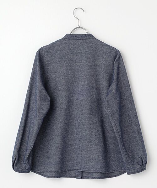 Mademoiselle NON NON / マドモアゼルノンノン シャツ・ブラウス | Knock On Wood´モチーフ刺繍入りバンドカラーシャツ | 詳細2