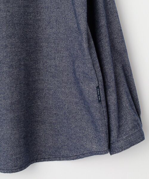 Mademoiselle NON NON / マドモアゼルノンノン シャツ・ブラウス | Knock On Wood´モチーフ刺繍入りバンドカラーシャツ | 詳細4