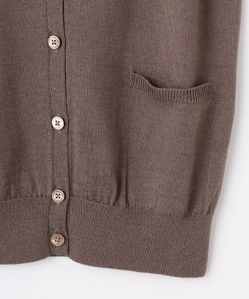Mademoiselle NON NON / マドモアゼルノンノン ベスト | エクストラファインメリノ(天竺＆リブ) 前釦アキニットベスト | 詳細4