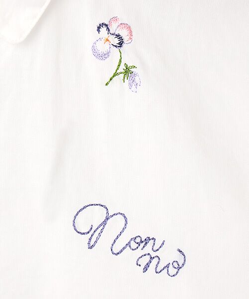 Mademoiselle NON NON / マドモアゼルノンノン シャツ・ブラウス | シャンブレーガーゼワッシャー ビオラ刺繍入りブラウス | 詳細1
