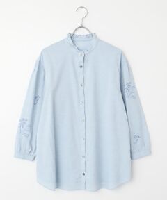 Mademoiselle NON NON / マドモアゼルノンノン シャツ・ブラウス | シャンブレーガーゼワッシャー ビオラ刺繍入りフリルカラーチュニックブラウス