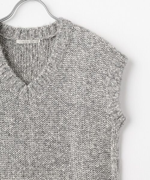 Mademoiselle NON NON / マドモアゼルノンノン ベスト | フラッフィー3G Vネックベスト | 詳細4