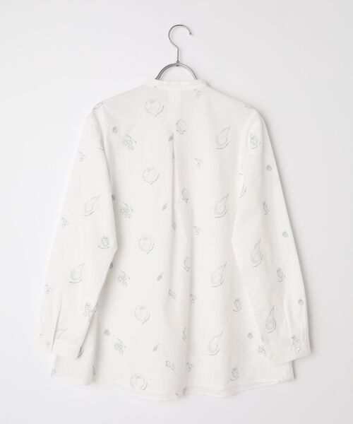 Mademoiselle NON NON / マドモアゼルノンノン シャツ・ブラウス | ダンガリーフルーツ刺繍シャツ | 詳細1