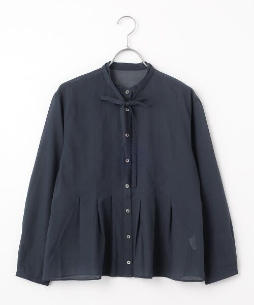 Mademoiselle NON NON / マドモアゼルノンノン シャツ・ブラウス | 交織シフォン バンドカラーリボン付きブラウス（ネイビー）