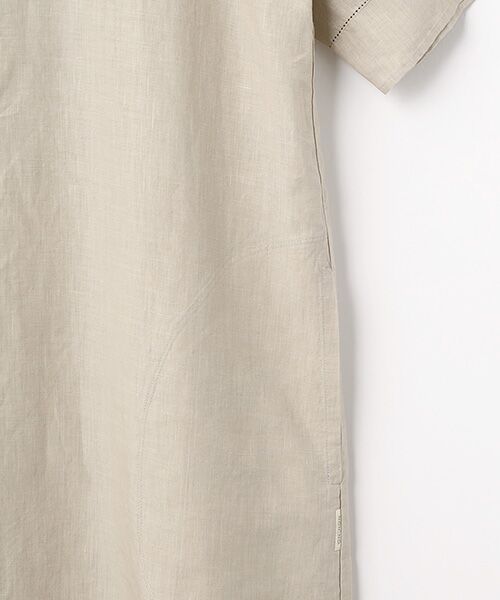Mademoiselle NON NON / マドモアゼルノンノン ロング・マキシ丈ワンピース | リネンポプリン アイレット入りノーカラーワンピース | 詳細3