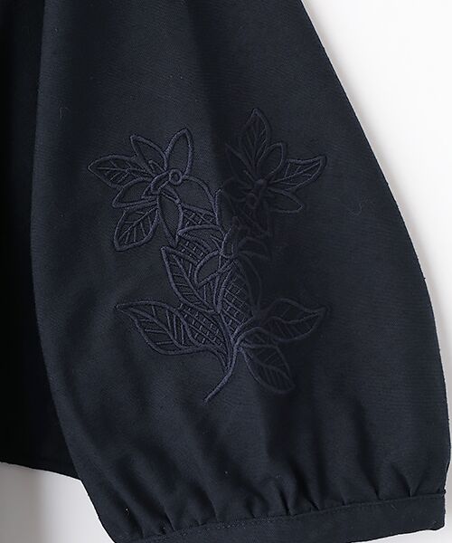 Mademoiselle NON NON / マドモアゼルノンノン カットソー | 綿麻ハイゲージ 刺繍ワイドスリーブTシャツ | 詳細4