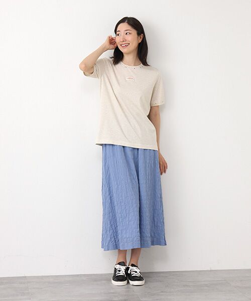 Mademoiselle NON NON / マドモアゼルノンノン Tシャツ | エアーコットン天竺 ワッペン&3色ステッチ刺繍Tシャツ | 詳細5
