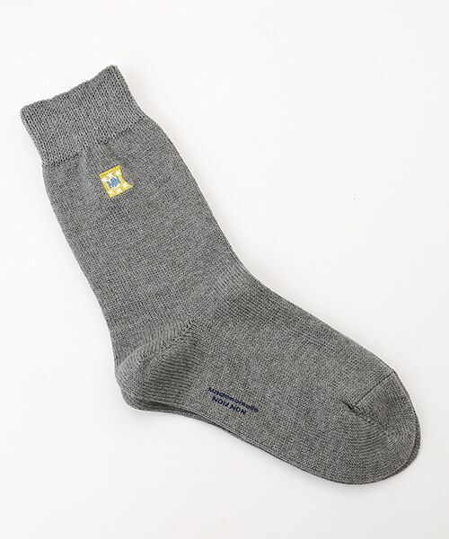 Mademoiselle NON NON / マドモアゼルノンノン ソックス | メンコ―マ無地 フラッグ刺繍ソックス（TOPグレー）