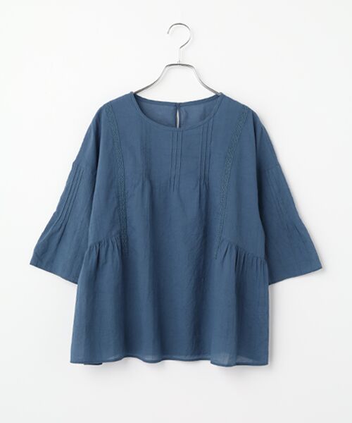 Mademoiselle NON NON / マドモアゼルノンノン シャツ・ブラウス | コットンローンハンドワッシャー レースプルオーバーブラウス[6分袖]（ブルー）