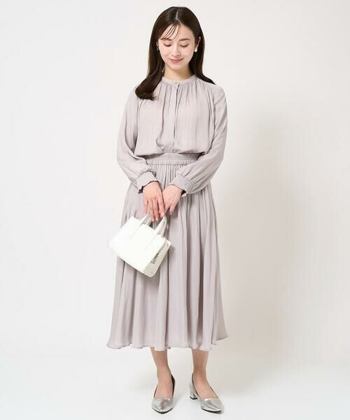 Maison de CINQ / メゾン ドゥ サンク シャツ・ブラウス | 【小さいサイズ】シャーリングデザインサテンブラウス/接触冷感/洗える/セットアップ対応 | 詳細5