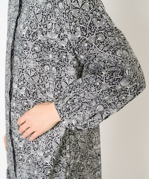 Maison de CINQ / メゾン ドゥ サンク ロング・マキシ丈ワンピース | LIBERTYプリントシャツワンピース（LODDEN WOOD） | 詳細9