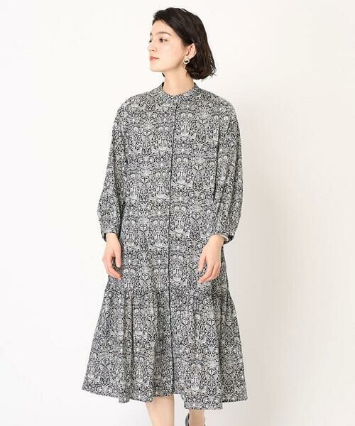 Maison de CINQ/メゾン ドゥ サンク LIBERTYプリントシャツワンピース(LODDEN WOOD) ブラック系 S Maison de CINQ/メゾン ドゥ サンク LIBERTYプリントシャツワンピース(LODDEN WOOD) ブラック系 S