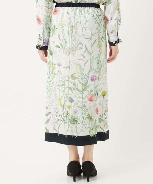 Maison de CINQ / メゾン ドゥ サンク ロング・マキシ丈スカート | [セットアップ対応]ボタニカルフラワープリントスカート | 詳細4