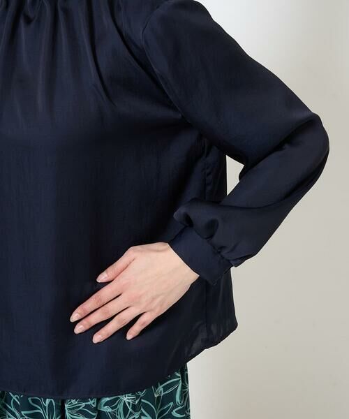 Maison de CINQ / メゾン ドゥ サンク シャツ・ブラウス | 【小さいサイズ】スタンドネックデザインサテンブラウス/洗える | 詳細8