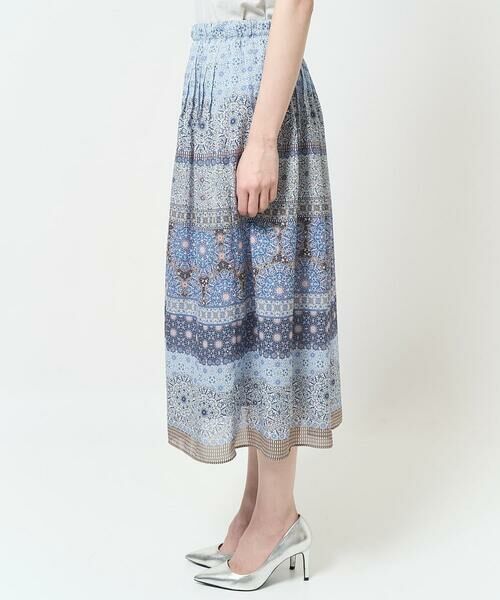 Maison de CINQ / メゾン ドゥ サンク ミニ・ひざ丈スカート | [セットアップ対応]プリントフレアースカート | 詳細2