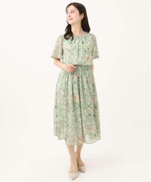 セール】 【小さいサイズ】フレアースリーブ花柄シフォン