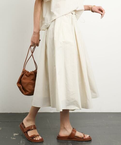 Maison de CINQ / メゾン ドゥ サンク ロング・マキシ丈スカート | [小さいサイズ]スピンドルギャザースカート ストライプ柄(ドライタッチ/セットアップ対応) | 詳細2