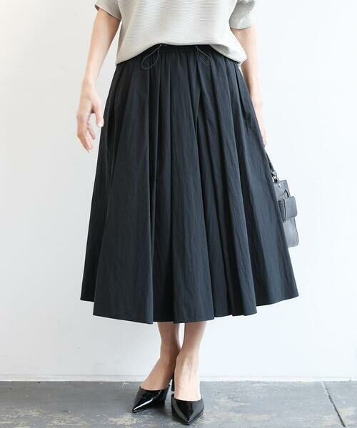 Maison de CINQ / メゾン ドゥ サンク ロング・マキシ丈スカート | [小さいサイズ]スピンドルギャザースカート 無地(ドライタッチ/セットアップ対応) | 詳細4