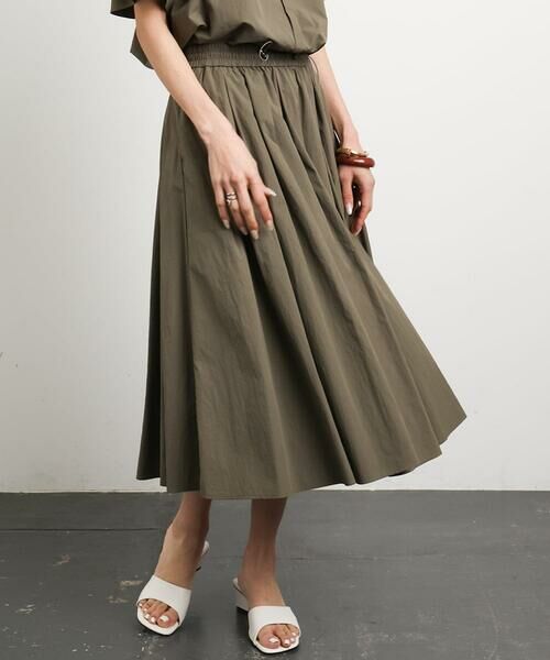 Maison de CINQ / メゾン ドゥ サンク ロング・マキシ丈スカート | [小さいサイズ]スピンドルギャザースカート 無地(ドライタッチ/セットアップ対応) | 詳細6