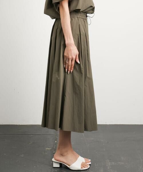 Maison de CINQ / メゾン ドゥ サンク ロング・マキシ丈スカート | [小さいサイズ]スピンドルギャザースカート 無地(ドライタッチ/セットアップ対応) | 詳細7