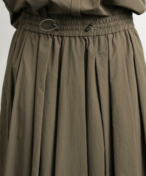 Maison de CINQ / メゾン ドゥ サンク ロング・マキシ丈スカート | [小さいサイズ]スピンドルギャザースカート 無地(ドライタッチ/セットアップ対応) | 詳細9