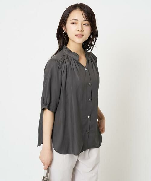 Maison de CINQ / メゾン ドゥ サンク シャツ・ブラウス | 【小さいサイズ】フリルネックデザインサテンブラウス/接触冷感/洗える | 詳細2