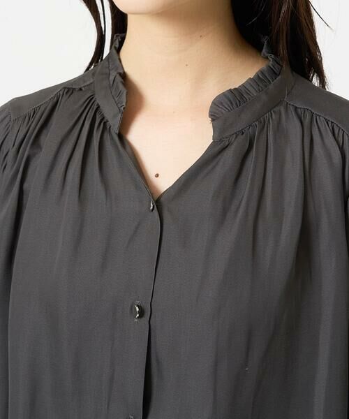 Maison de CINQ / メゾン ドゥ サンク シャツ・ブラウス | 【小さいサイズ】フリルネックデザインサテンブラウス/接触冷感/洗える | 詳細6