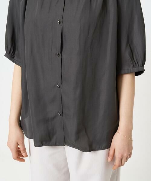 Maison de CINQ / メゾン ドゥ サンク シャツ・ブラウス | 【小さいサイズ】フリルネックデザインサテンブラウス/接触冷感/洗える | 詳細8