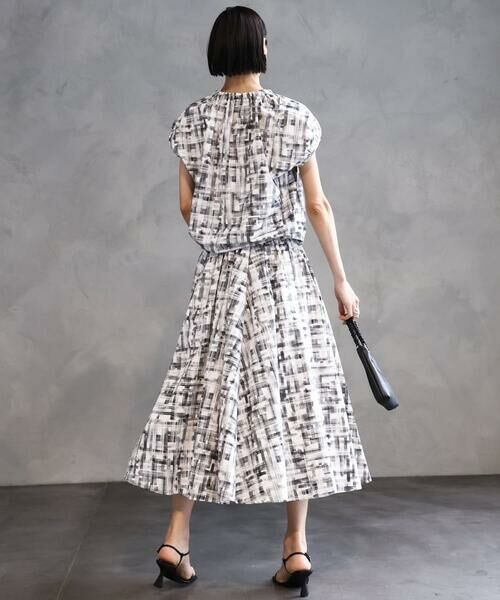 Maison de CINQ / メゾン ドゥ サンク ロング・マキシ丈スカート | [小さいサイズ]かすれチェック柄ギャザースカート(セットアップ対応) | 詳細11