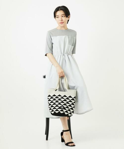 Maison de CINQ / メゾン ドゥ サンク トートバッグ | 幾何プリントニットバッグ | 詳細20