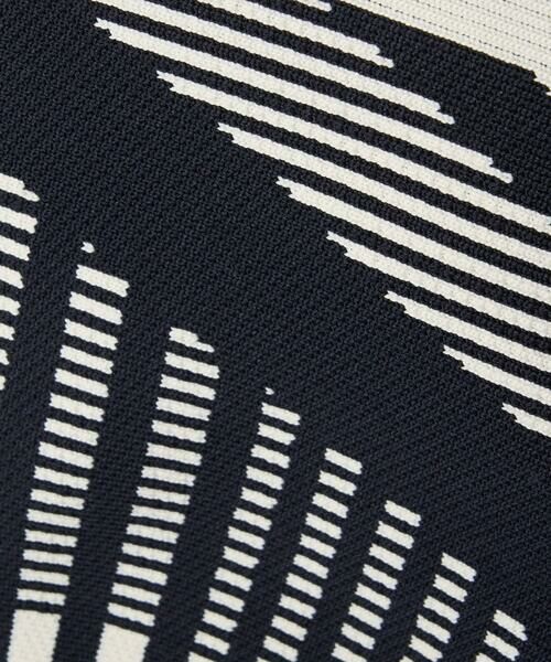 Maison de CINQ / メゾン ドゥ サンク トートバッグ | 幾何プリントニットバッグ | 詳細7