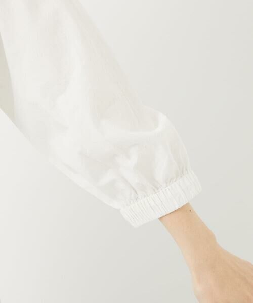 Maison de CINQ / メゾン ドゥ サンク シャツ・ブラウス | バンドカラーハンドスモッキング7分袖ブラウス | 詳細7