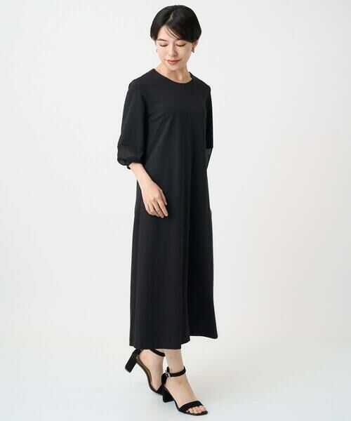 Maison de CINQ / メゾン ドゥ サンク ロング・マキシ丈ワンピース | [接触冷感] [日本製]ストレッチランタンスリーブナローワンピース | 詳細1