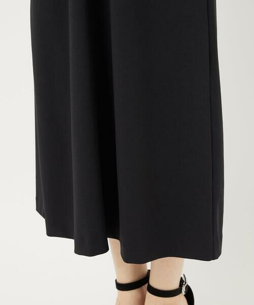 Maison de CINQ / メゾン ドゥ サンク ロング・マキシ丈ワンピース | [接触冷感] [日本製]ストレッチランタンスリーブナローワンピース | 詳細11