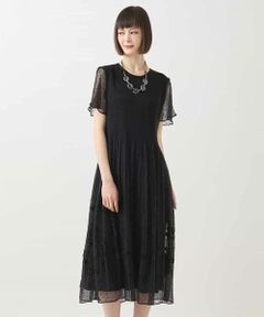 Maison de CINQ / メゾン ドゥ サンク ロング・マキシ丈ワンピース | 【小さいサイズ】ドットフラワーシャーリング切り替えワンピース