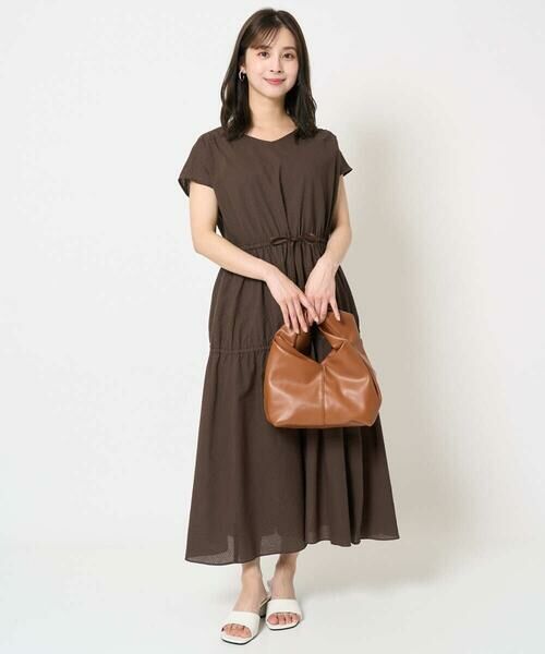 Maison de CINQ / メゾン ドゥ サンク ロング・マキシ丈ワンピース | 【小さいサイズ】Vネックフレンチスリーブワンピース/洗える | 詳細1