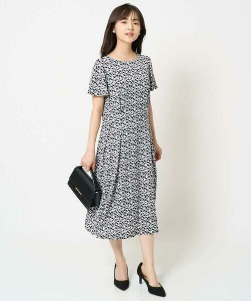 Maison de CINQ / メゾン ドゥ サンク ロング・マキシ丈ワンピース | 【小さいサイズ】ウエストタックジャージーワンピース（幾何柄・無地）/洗える | 詳細3