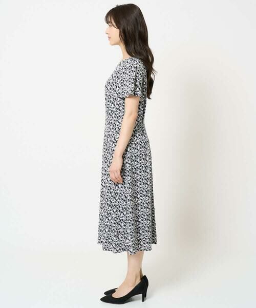 Maison de CINQ / メゾン ドゥ サンク ロング・マキシ丈ワンピース | 【小さいサイズ】ウエストタックジャージーワンピース（幾何柄・無地）/洗える | 詳細5