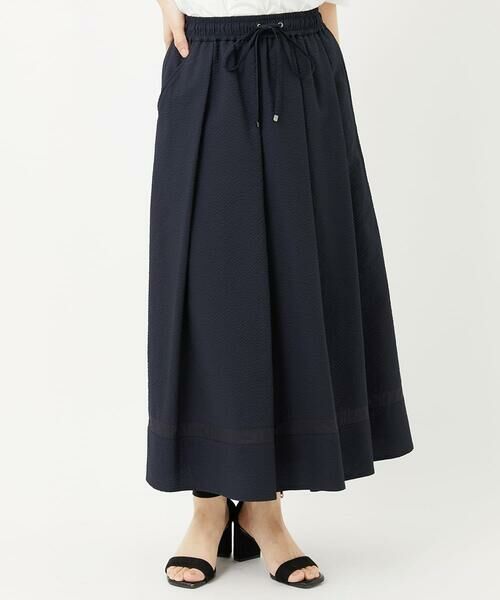 Maison de CINQ / メゾン ドゥ サンク ロング・マキシ丈スカート | [接触冷感/吸汗速乾]サッカータックフレアースカート | 詳細1