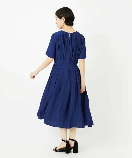 Maison de CINQ / メゾン ドゥ サンク ロング・マキシ丈ワンピース | 【小さいサイズ】タックデザインワンピース | 詳細15