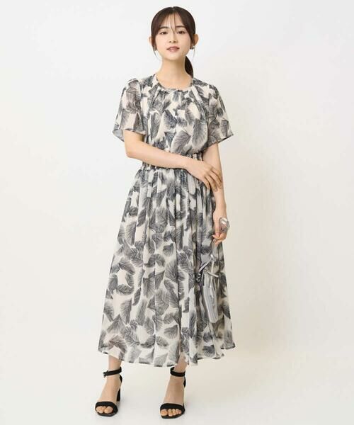 【小さいサイズ】リーフ柄シフォンブラウス/洗える/セットアップ対応 小さいサイズ】リーフ柄シフォンブラウス/洗える/セットアップ