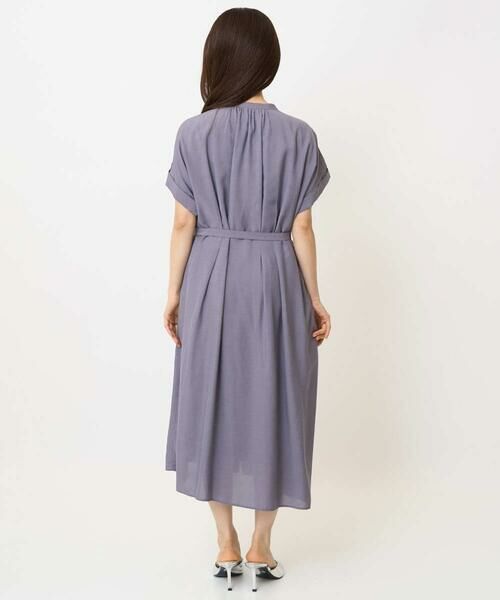 Maison de CINQ / メゾン ドゥ サンク ロング・マキシ丈ワンピース | 【小さいサイズ】ベルト付きキーネックワンピース/洗える | 詳細5
