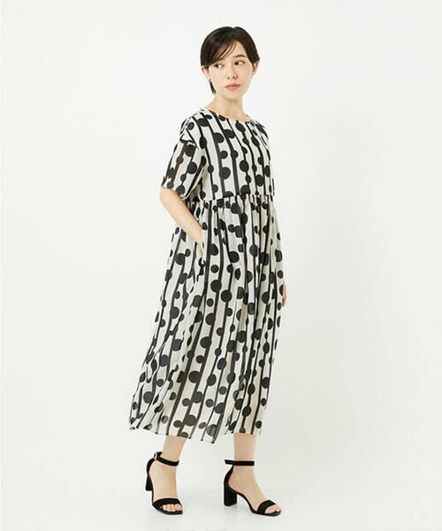 Maison de CINQ/メゾン ドゥ サンク ドットストライプシアーワンピース ブラック S Maison de CINQ/メゾン ドゥ サンク ドットストライプシアーワンピース ブラック S